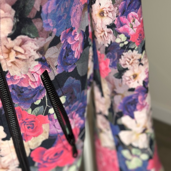 $400 retail Rebecca Minkoff Floral moto jacket M. Lowest price on Poshmark! - Picture 11 of 14
